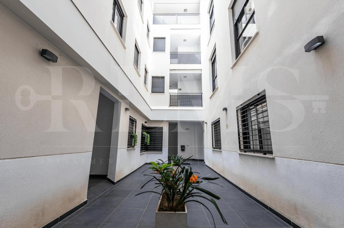 Industrial Studio In The City Center By Rems Malaga Exterior photo